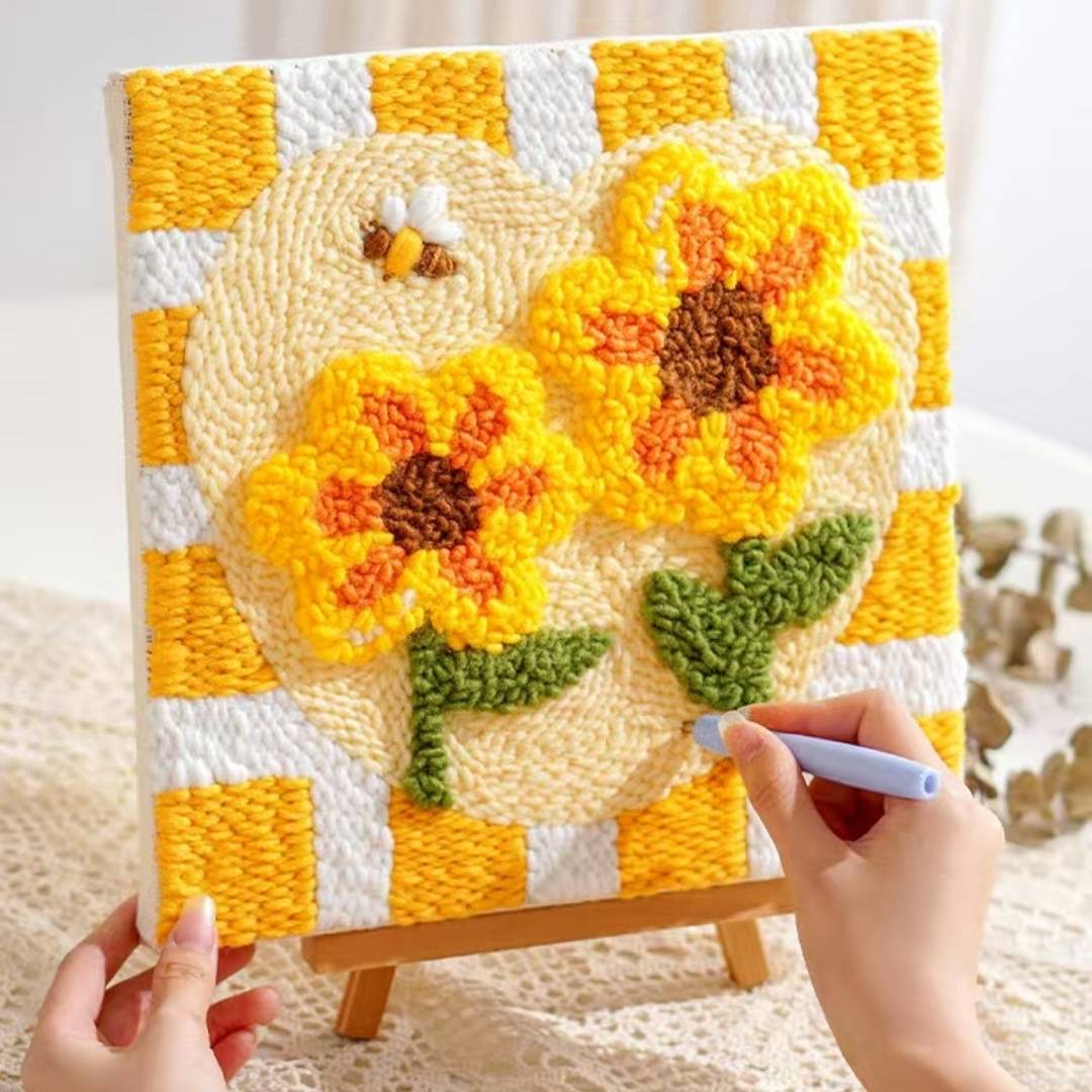 [Pre-order] Beginner Punch Needle Embroidery Kit - Easy DIY Honey Sunflower